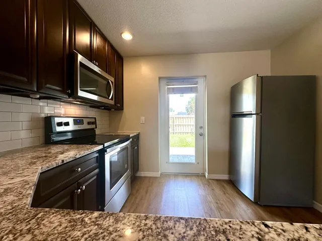 $2,150 | 3531 Burma Court, Palm Beach Gardens, FL 33403