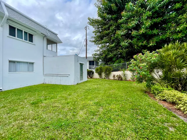 $1,350 | 3120 Cynthia Lane, Unit 112, Lake Worth Beach, FL 33461