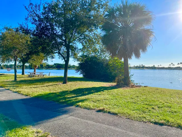 $1,350 | 3120 Cynthia Lane, Unit 112, Lake Worth Beach, FL 33461