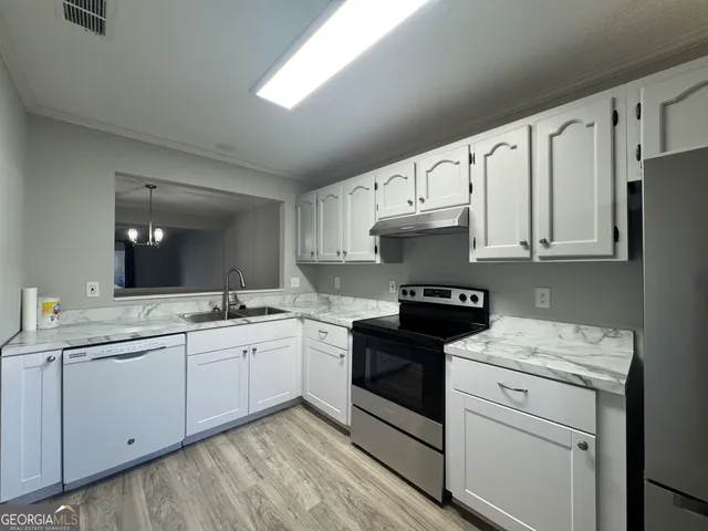 $1,600 | 2505 West Broad Street, Unit 212, Athens, GA 30606