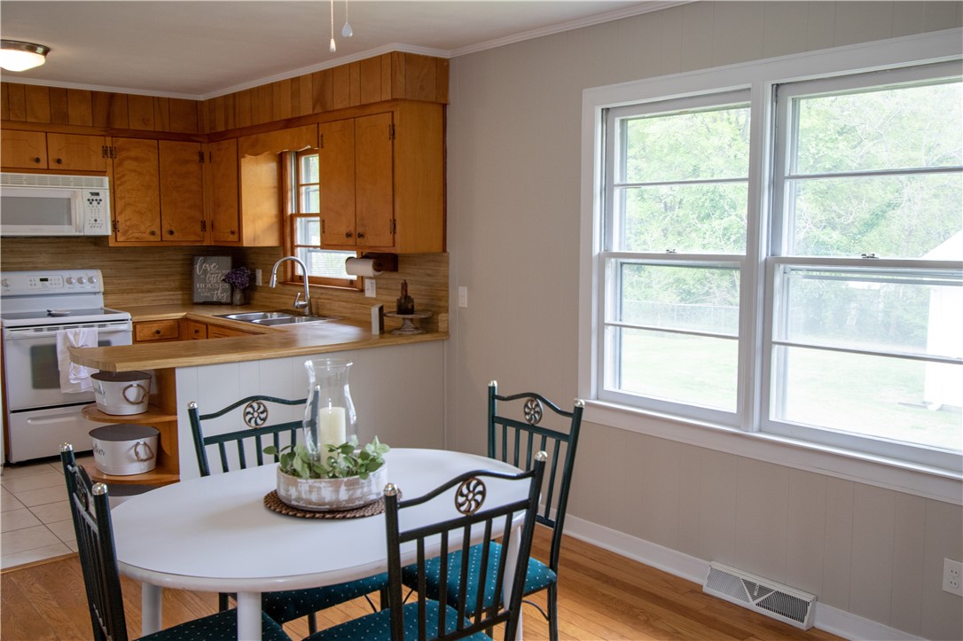 404 Freedom Trail Walhalla, SC 29691 - Photo 11 of 29 Gallery Image 11
