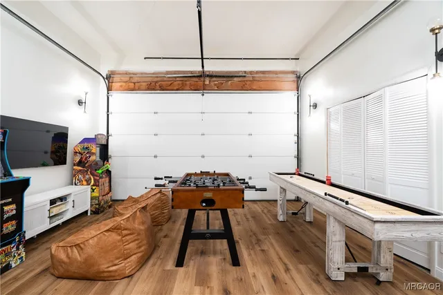 $985,000 | 955 Deer Trail Lane, Fawnskin, CA 92333