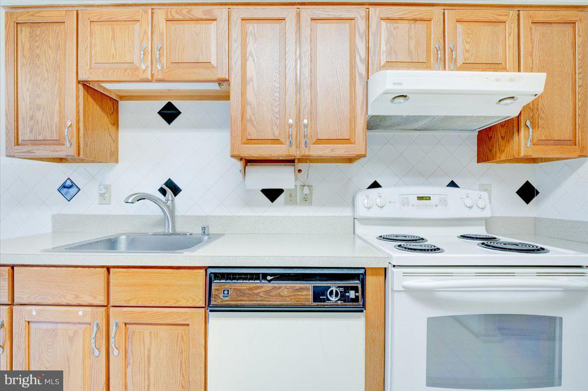 9423 Nicklaus Lane, Unit 59 Laurel, MD 20708 - Photo 16 of 30