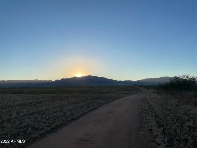 $18,000 | 179 East Horse Country Road, Cochise, AZ 85606