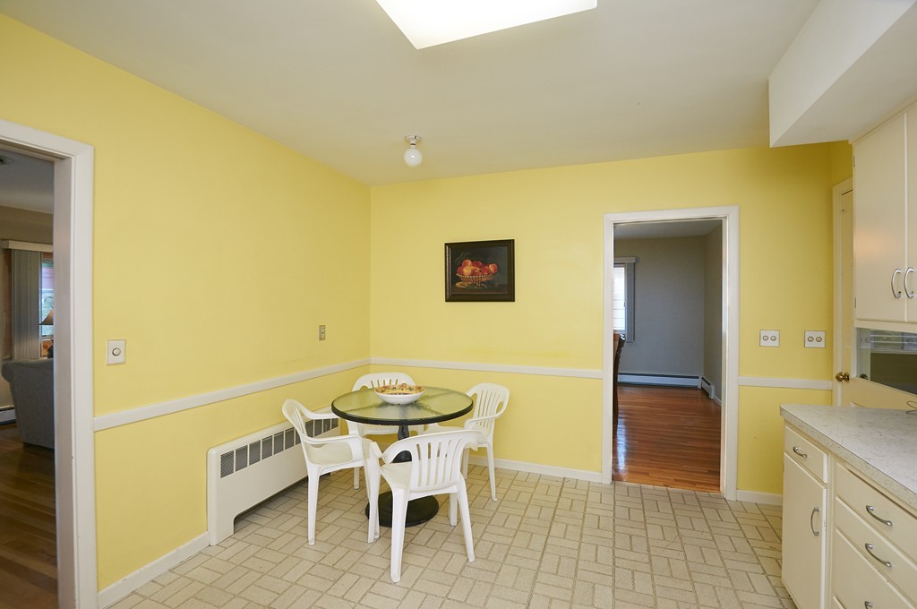 506 Clinton Road Brookline, MA 02467 - Photo 6 of 10 Gallery Image 6