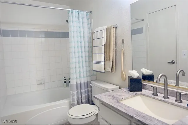 $173,900 | 3151 North Soaring Gulls Drive, Unit 1037, Las Vegas, NV 89128