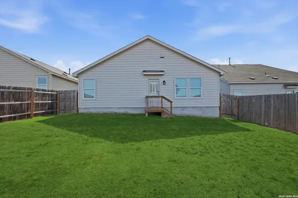 $1,650 | 6943 Tides Trail, San Antonio, TX 78252