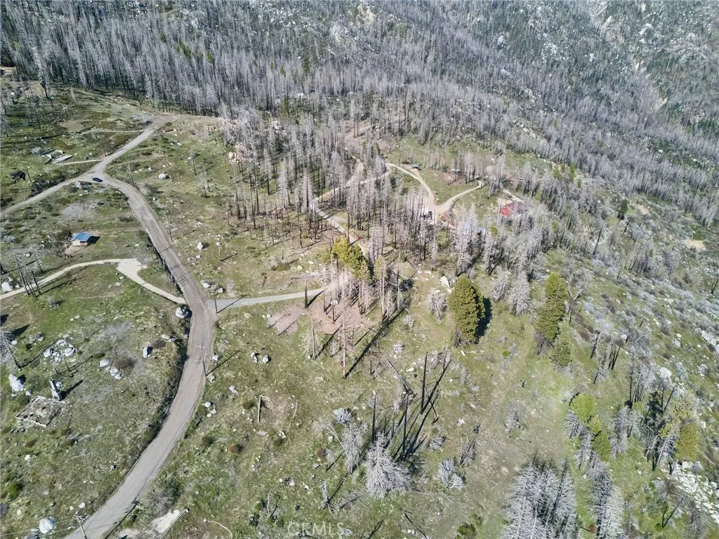 7000 Pineâ view Springville, CA 93265 - Photo 5 of 24