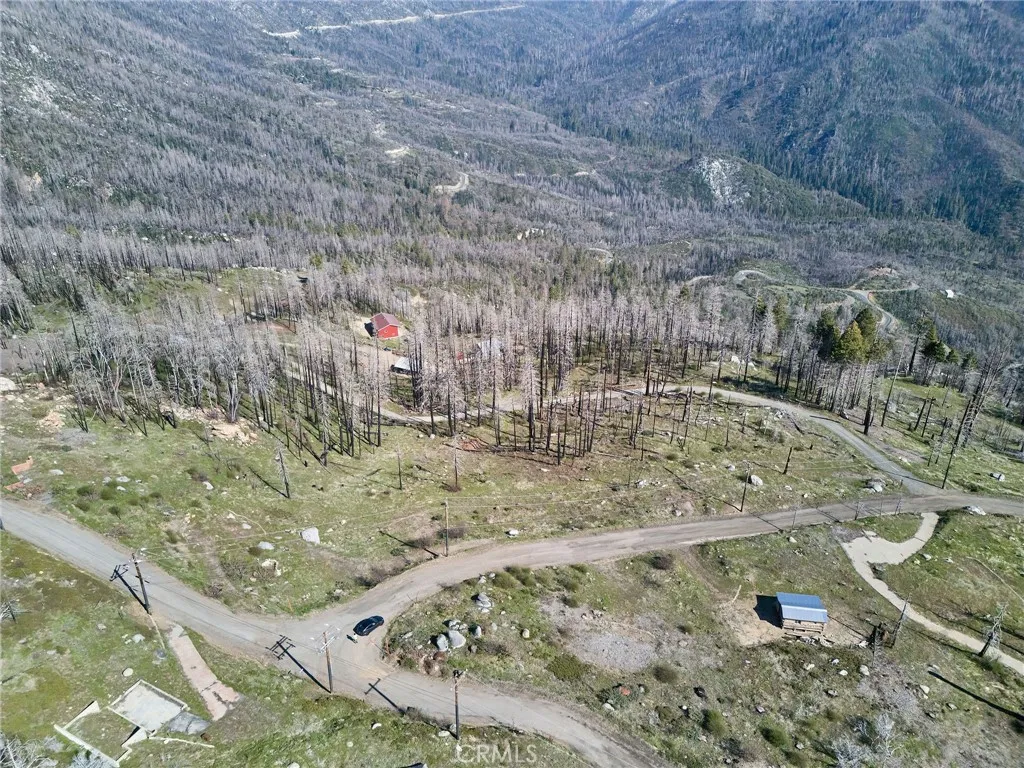 7000 Pineâ view Springville, CA 93265 - Photo 6 of 24