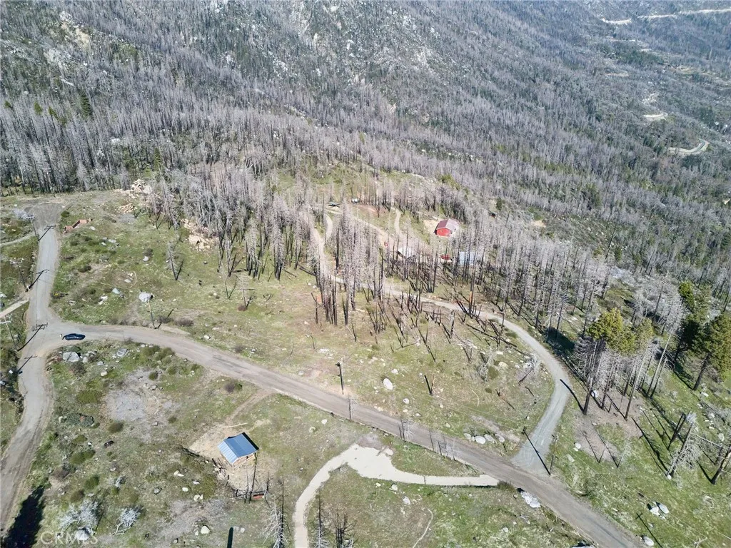 7000 Pineâ view Springville, CA 93265 - Photo 8 of 24