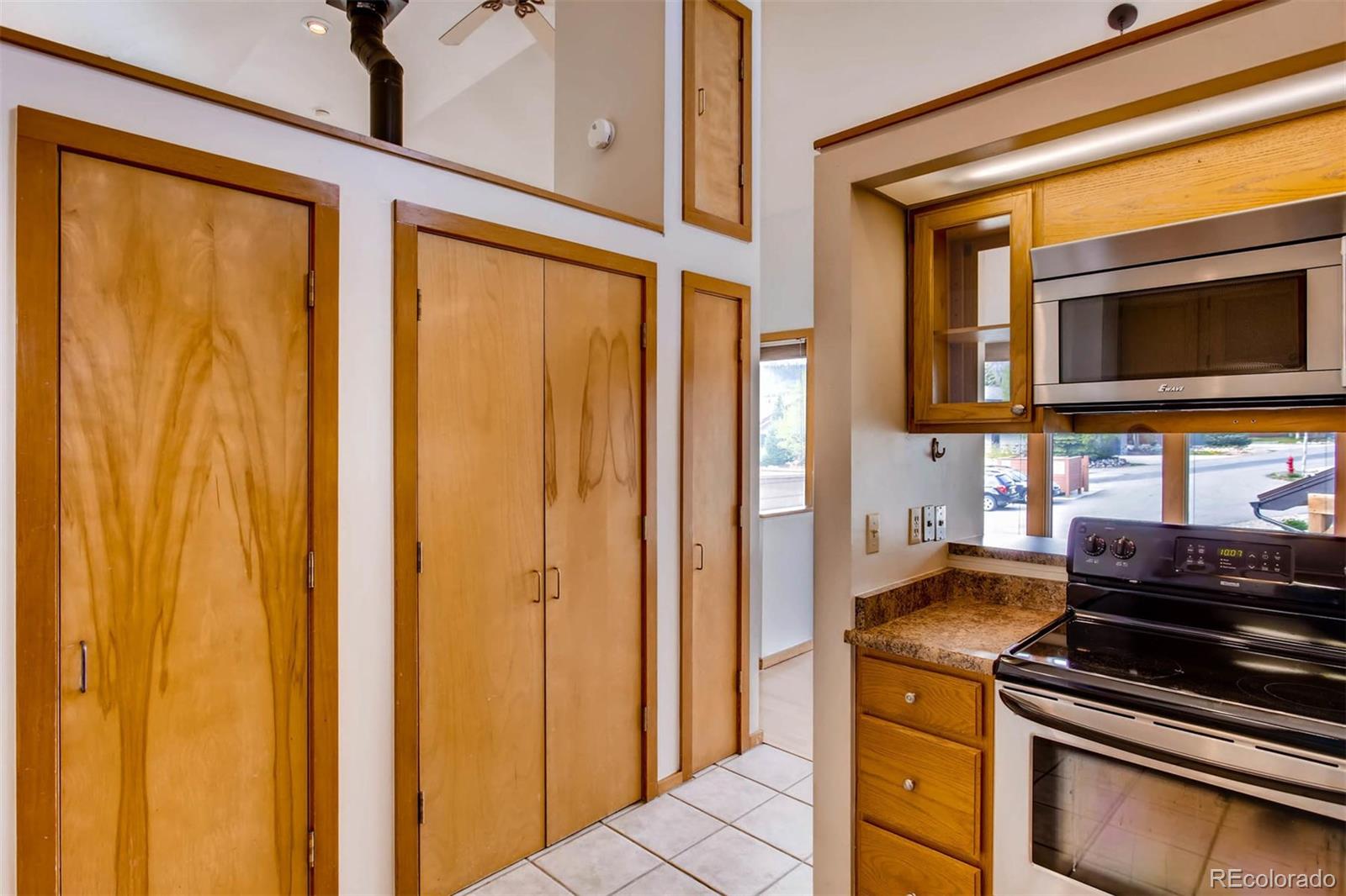224 East Rabbit Court Silverthorne, CO 80498 - Photo 13 of 23 Gallery Image 13