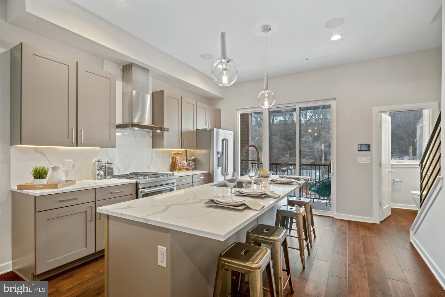4444 River Ridge Court Philadelphia, PA 19129 - Photo 5 of 27 Gallery Image 5