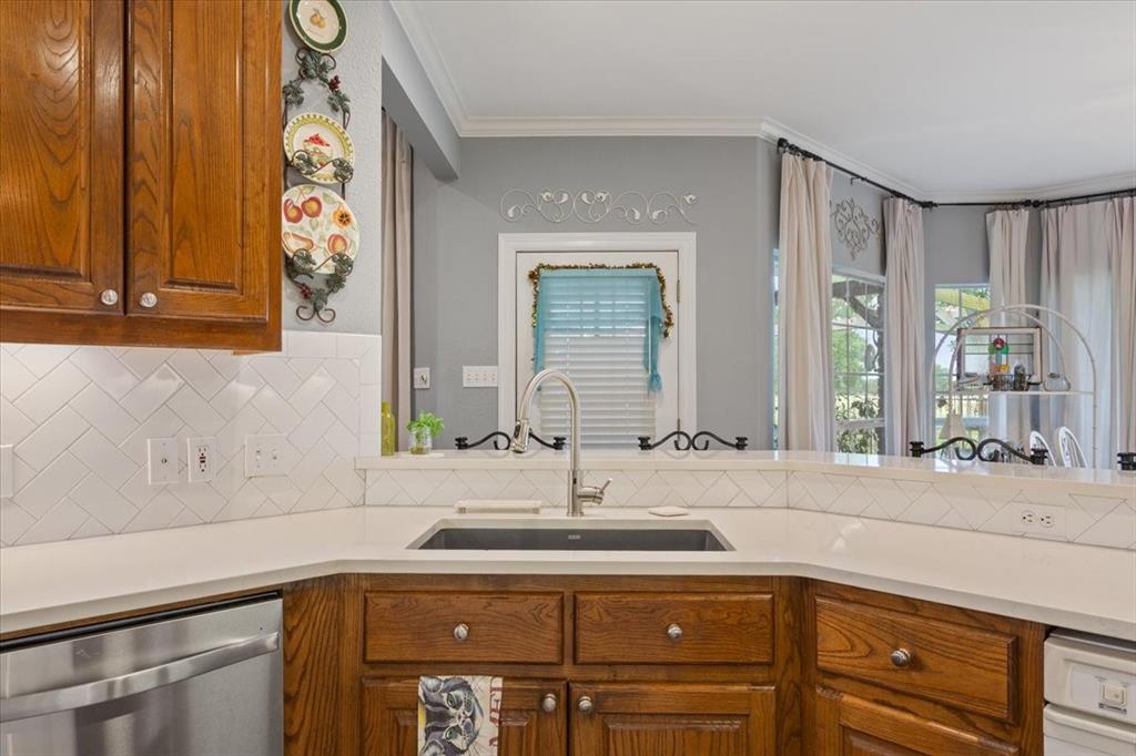 6008 Mesquite Tree Court Waco, TX 76708 - Photo 25 of 39