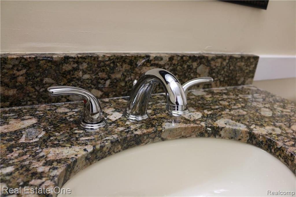 30060 Twelve Mile Road, Unit 88 Farmington, MI 48334 - Photo 15 of 20