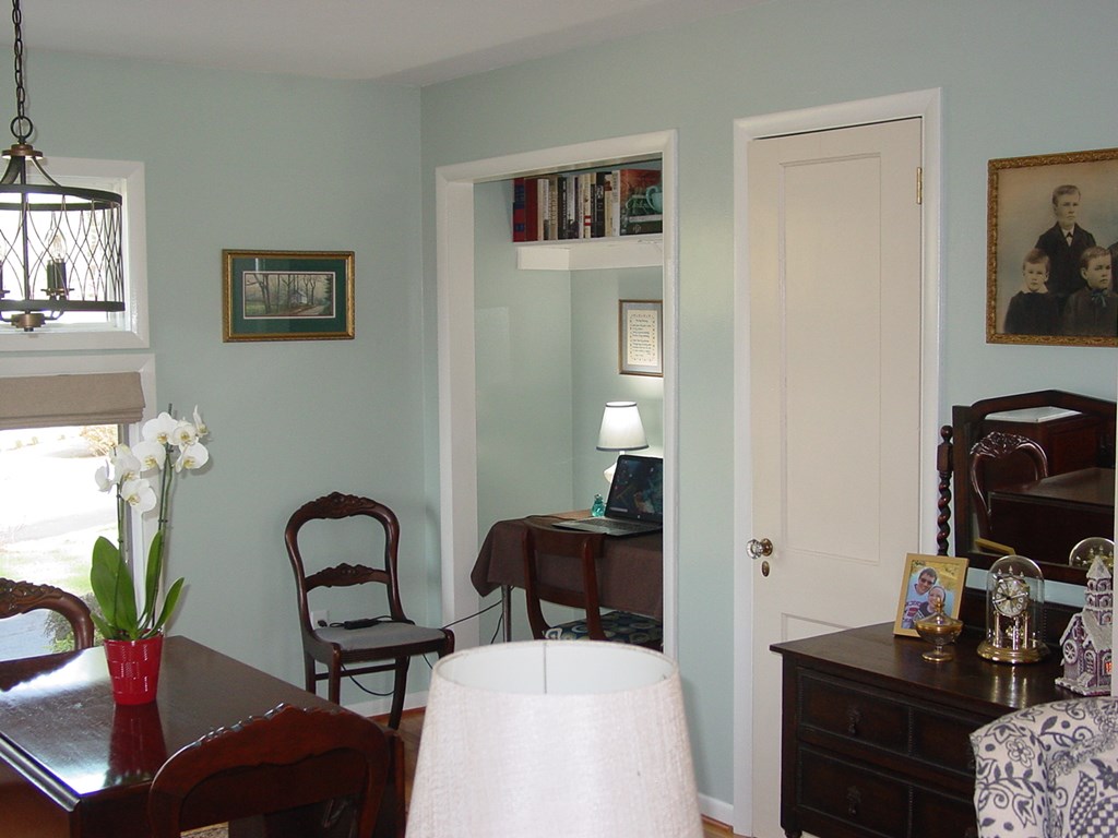 5170 Pine Crest Road Young Harris, GA 30582 - Photo 20 of 46 a living room with furniture and wooden floor