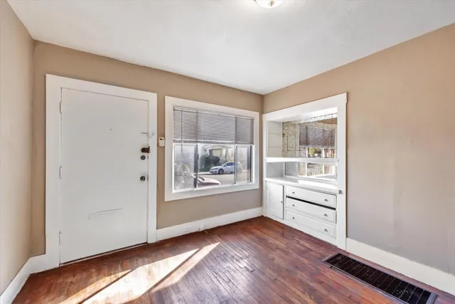 $825,000 | 6033 Foothill Boulevard, Oakland, CA 94605