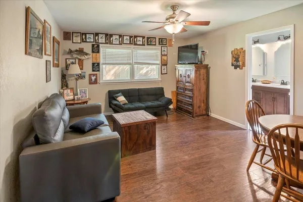 $260,000 | 604 West 15th Street, Brady, TX 76825