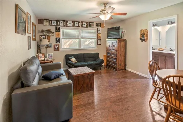 $299,000 | 604 West 15th Street, Brady, TX 76825