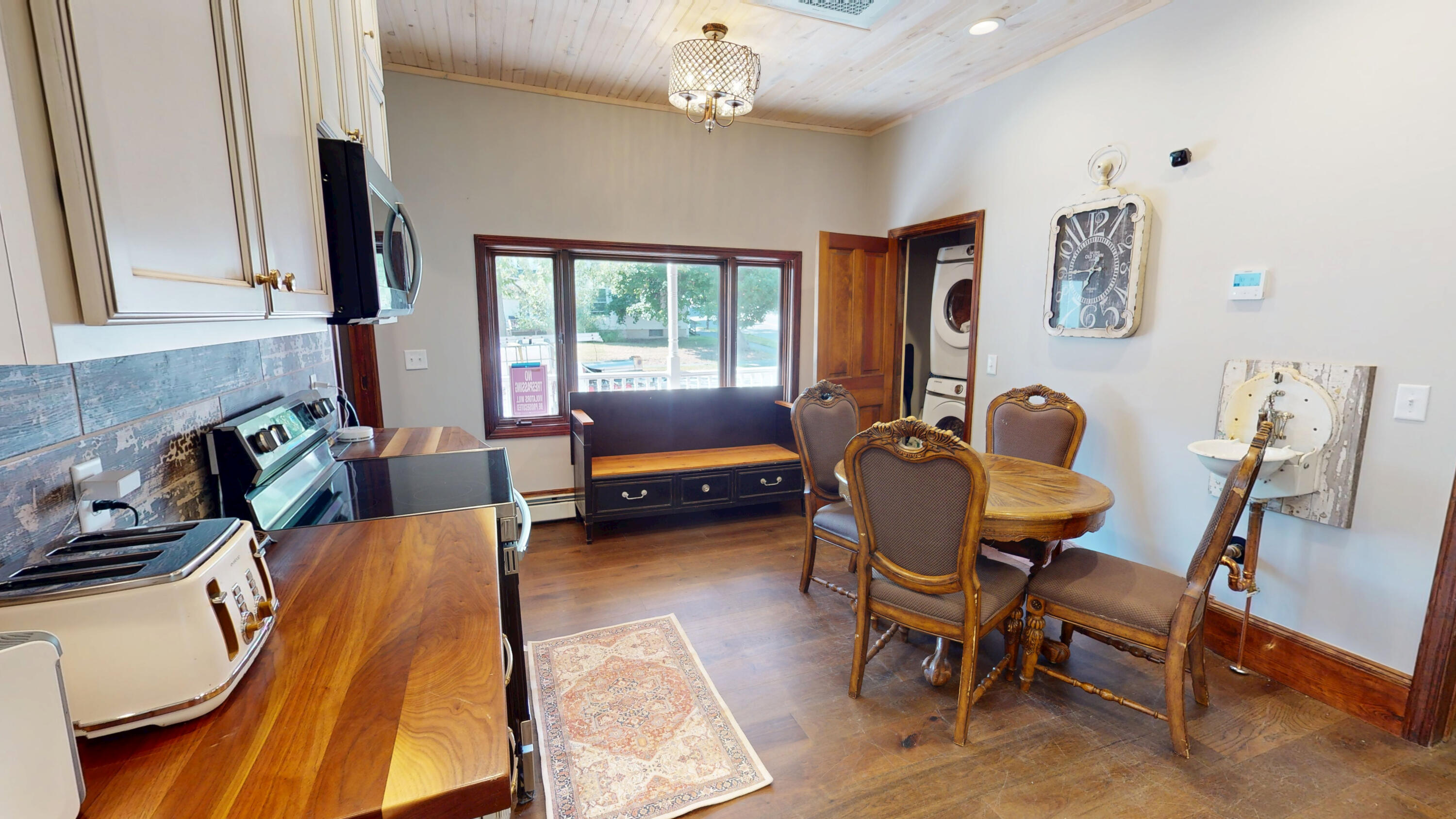 84 Cedar Street Bangor, ME 04401 - Photo 6 of 40 6