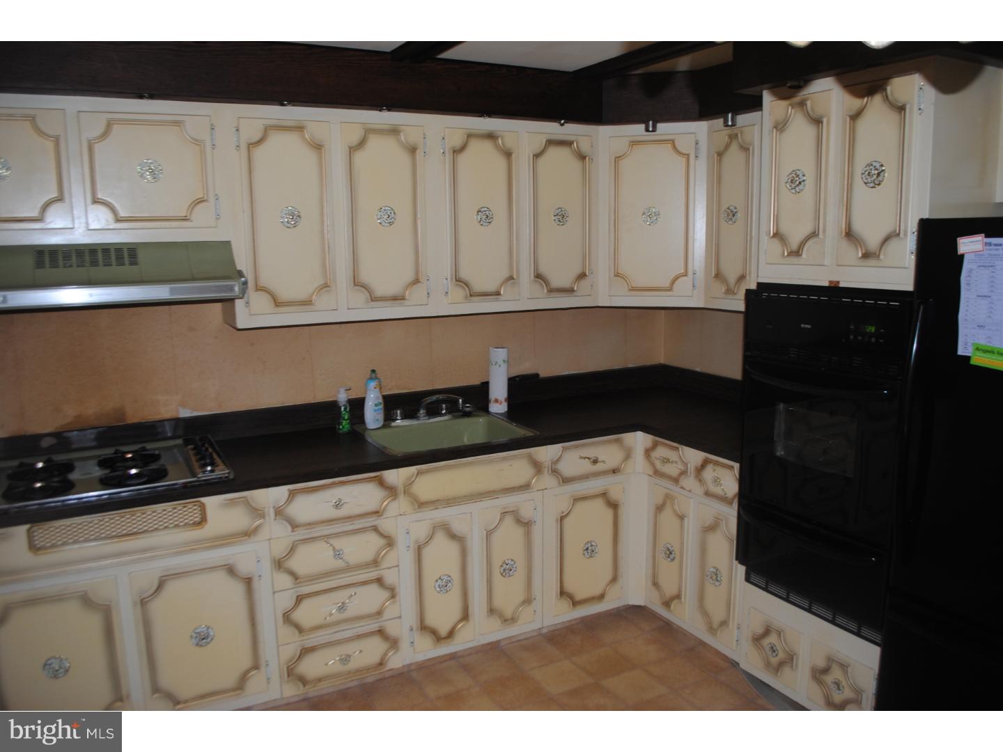 16 Glendale Road Havertown, PA 19083 - Photo 5 of 18 Gallery Image 5