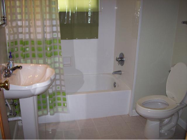 3824 Gilroy Road Columbus, OH 43227 - Photo 5 of 8 Gallery Image 5
