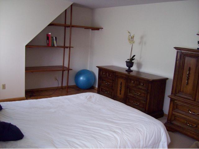 3824 Gilroy Road Columbus, OH 43227 - Photo 7 of 8 Gallery Image 7