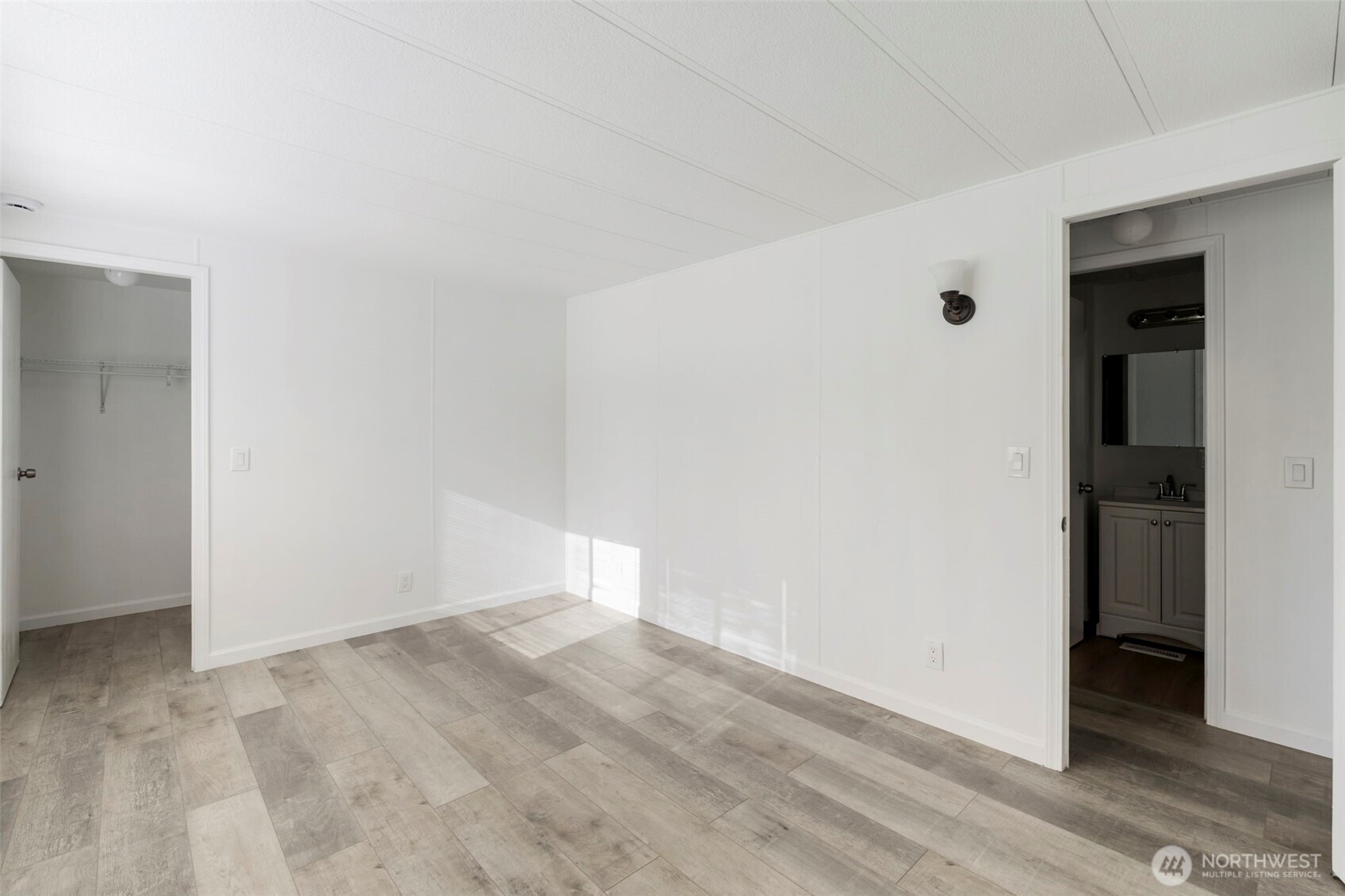 225 Ho Hum Lane Aberdeen, WA 98520 - Photo 17 of 30
