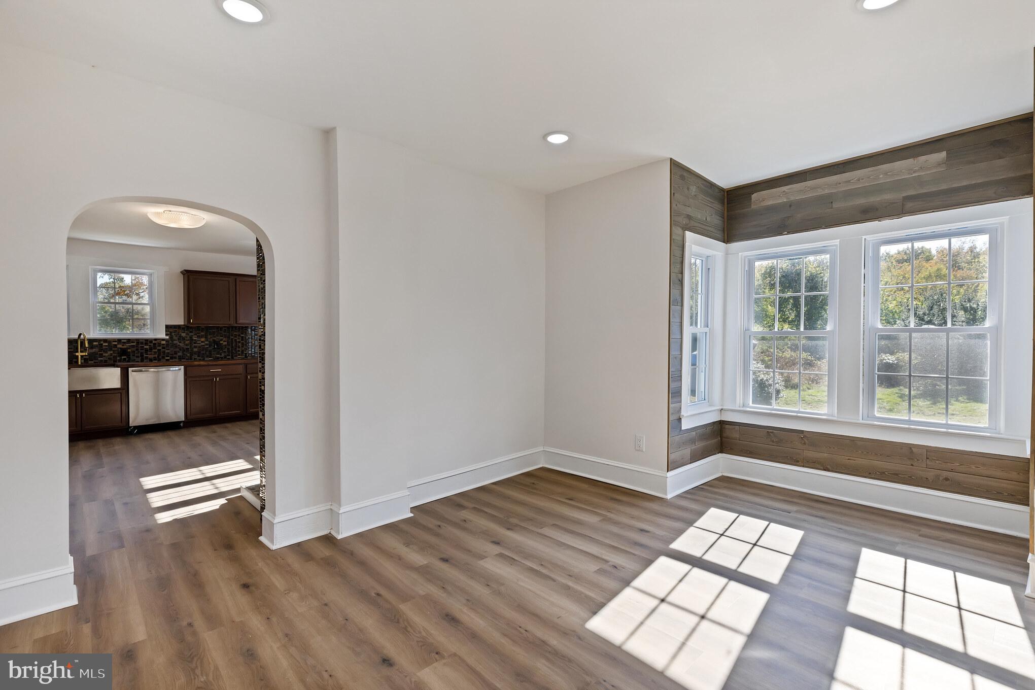 208 Vineyard Road Atco, NJ 08004 - Photo 12 of 41