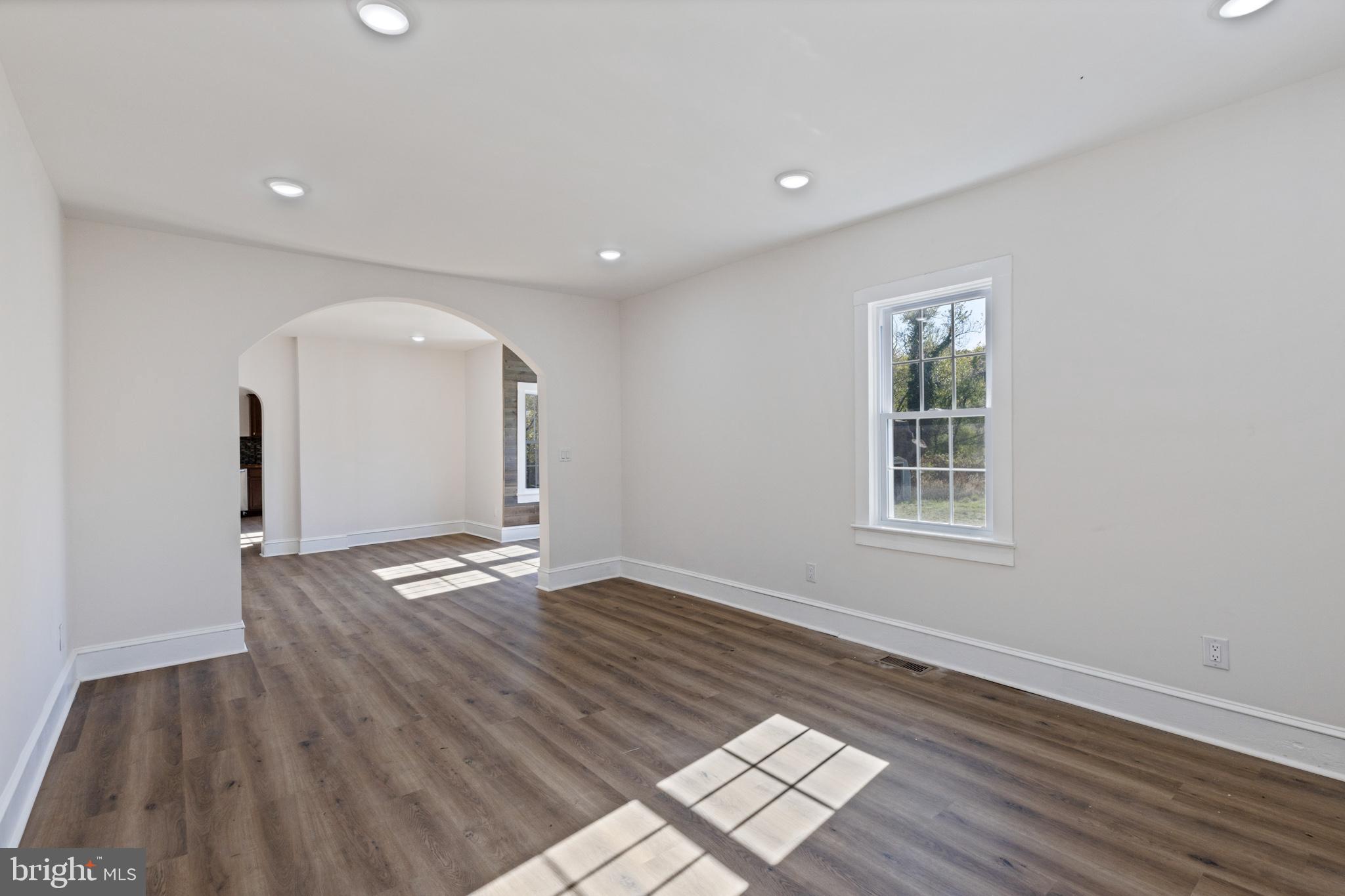 208 Vineyard Road Atco, NJ 08004 - Photo 9 of 41