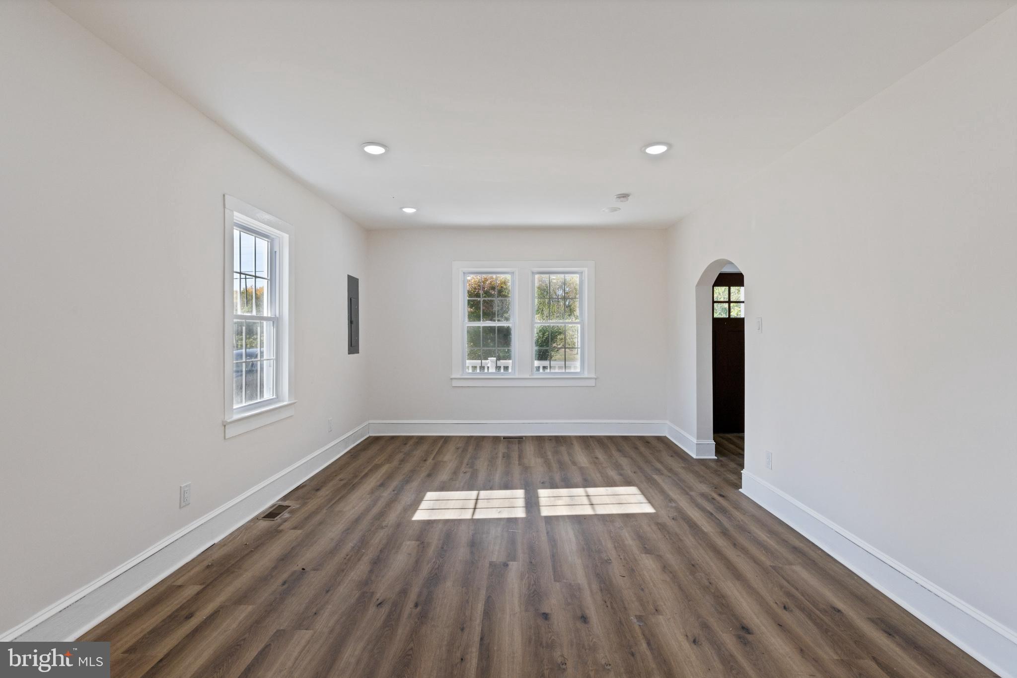 208 Vineyard Road Atco, NJ 08004 - Photo 10 of 41