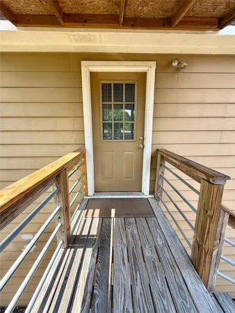 $1,100 | 17903 Strack Drive East, Unit GARAGE, Spring, TX 77379