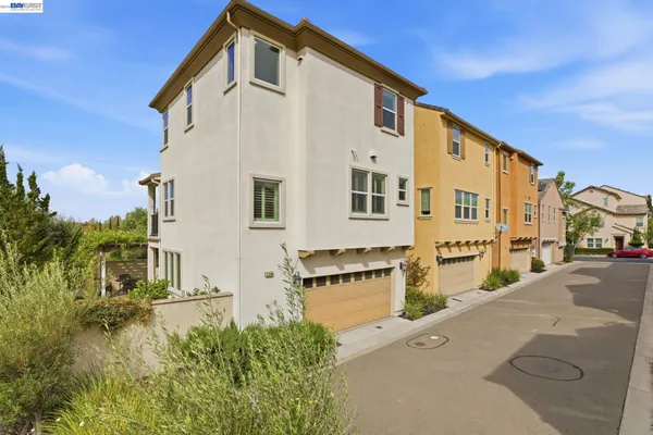 $1,288,888 | 3398 Araldi Lane, Dublin, CA 94568
