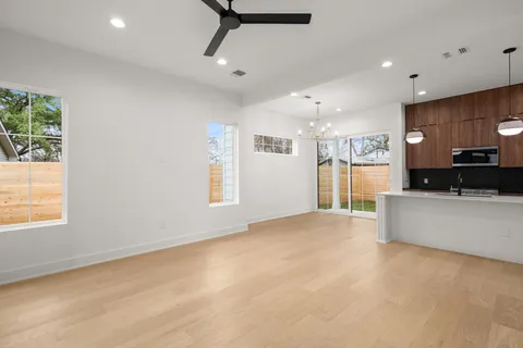 $737,500 | 601 Vermont Road, Unit 2, Austin, TX 78702