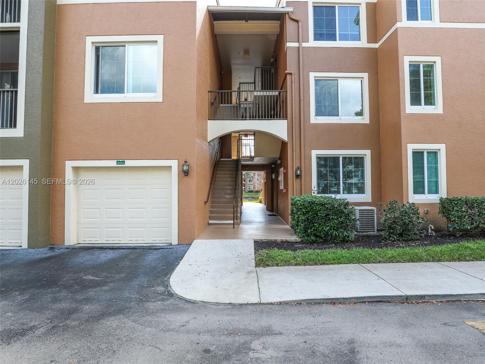 1180 Reserve Way, Unit 207 Naples, FL 34105 - Photo 28 of 31