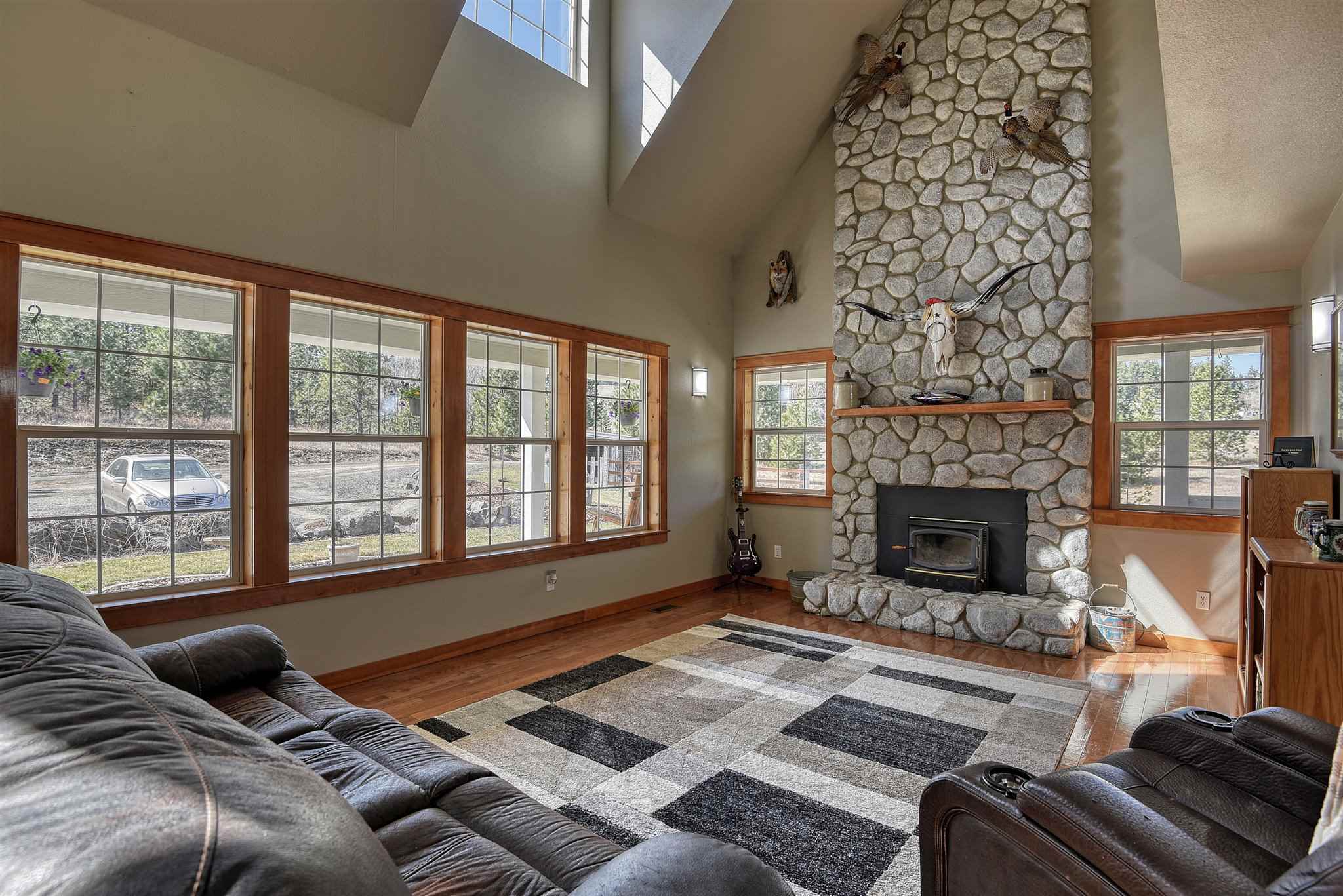 5110 West Hazard Road Spokane, WA 99208 - Photo 5 of 50
