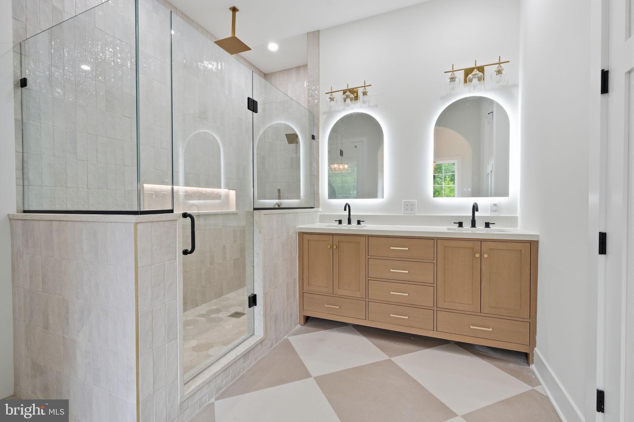 82 Scott Road Perkasie, PA 18944 - Photo 22 of 46 Primary Bathroom