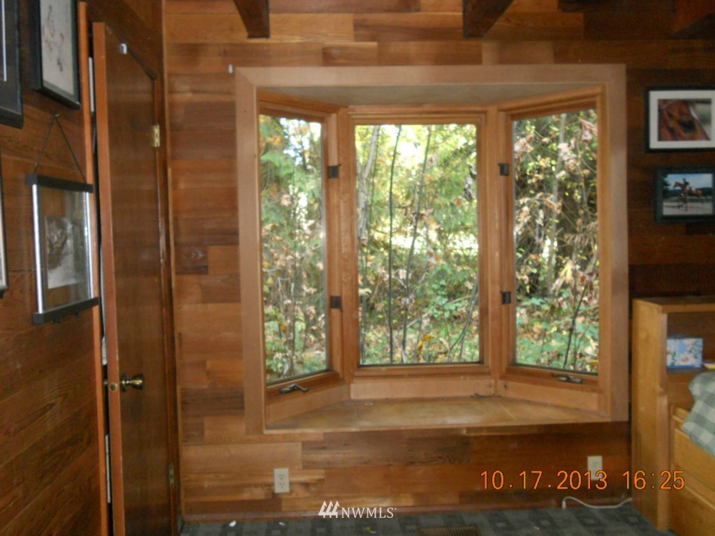 2817 Lincoln Creek Road Rochester, WA 98579 - Photo 10 of 20