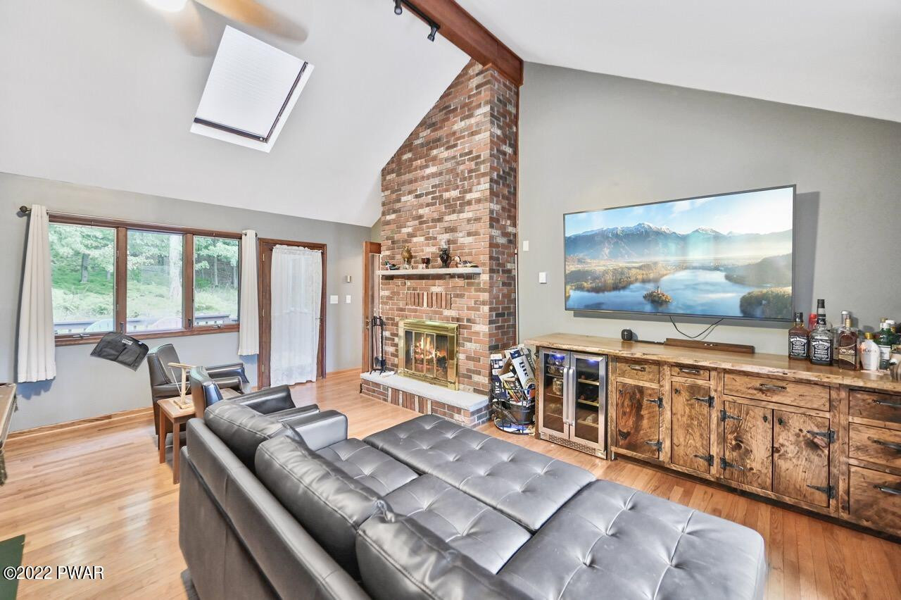 56 Roamingwood Road Lake Ariel, PA 18436 - Photo 6 of 61
