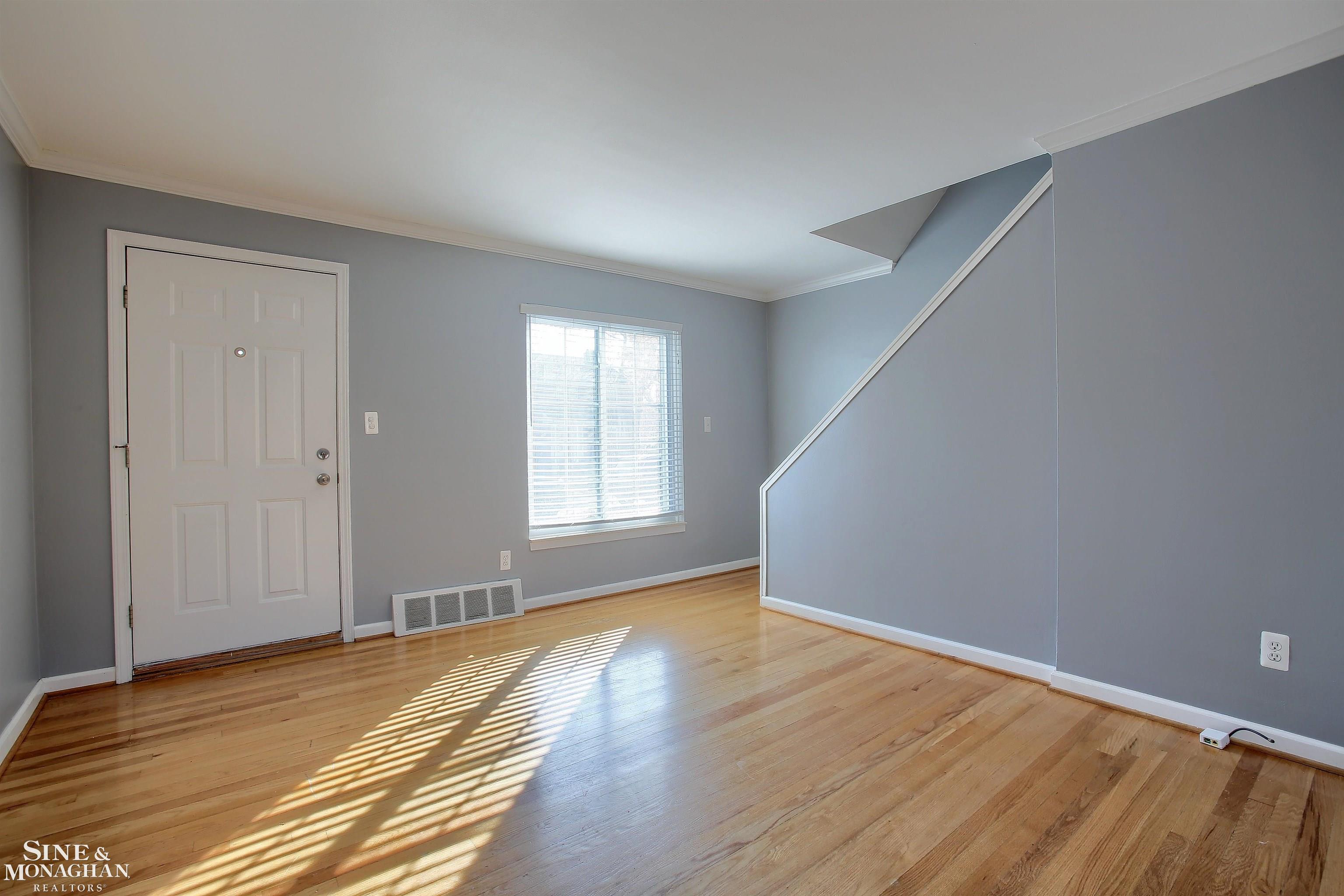 22959 Allen Road St. Clair Shores, MI 48080 - Photo 2 of 27