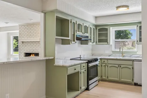$374,000 | 1158 Woodvale Drive, Gallatin, TN 37066