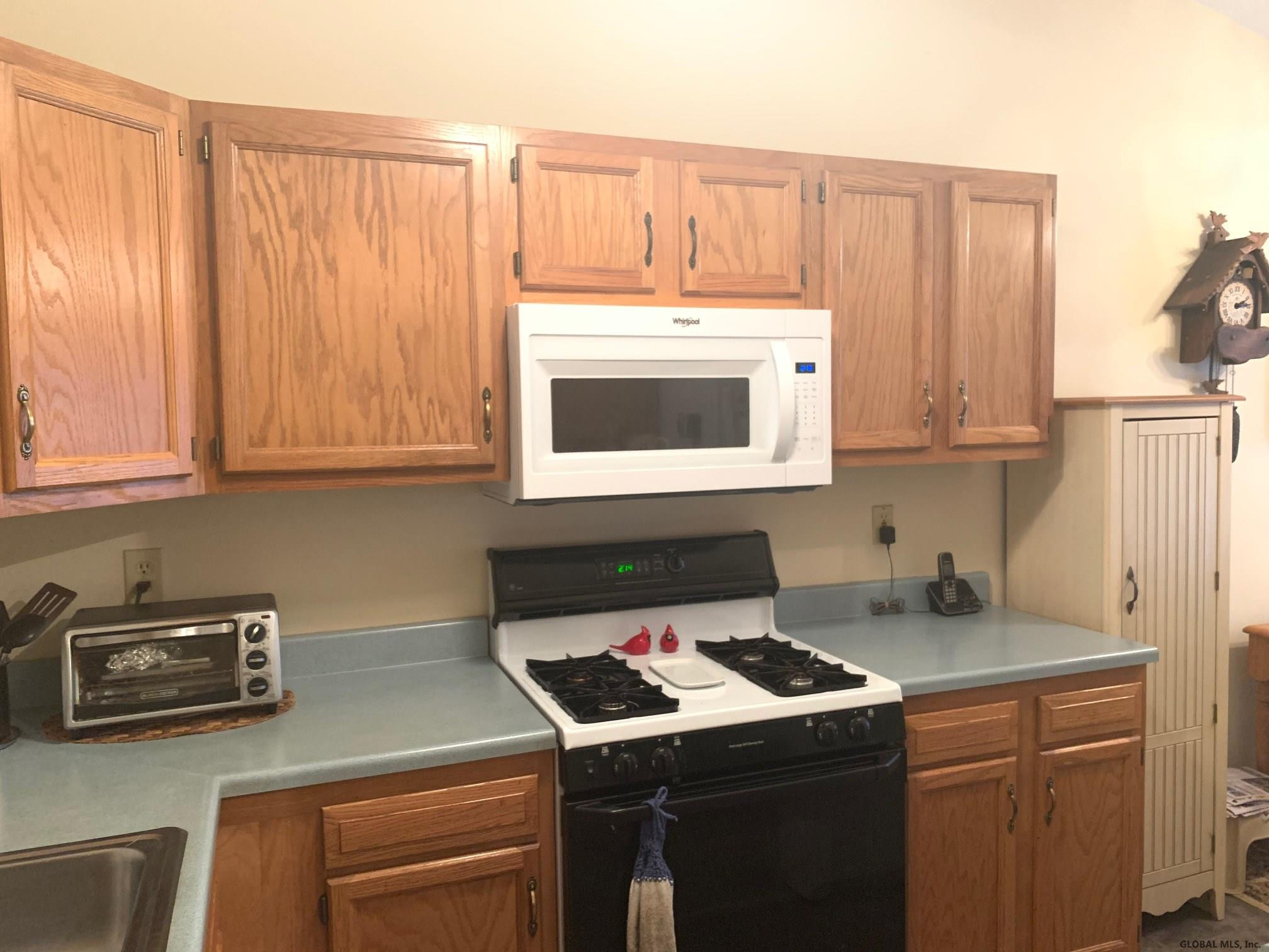 165 Harvard Road Colonie, NY 12189 - Photo 11 of 29 Photo 11