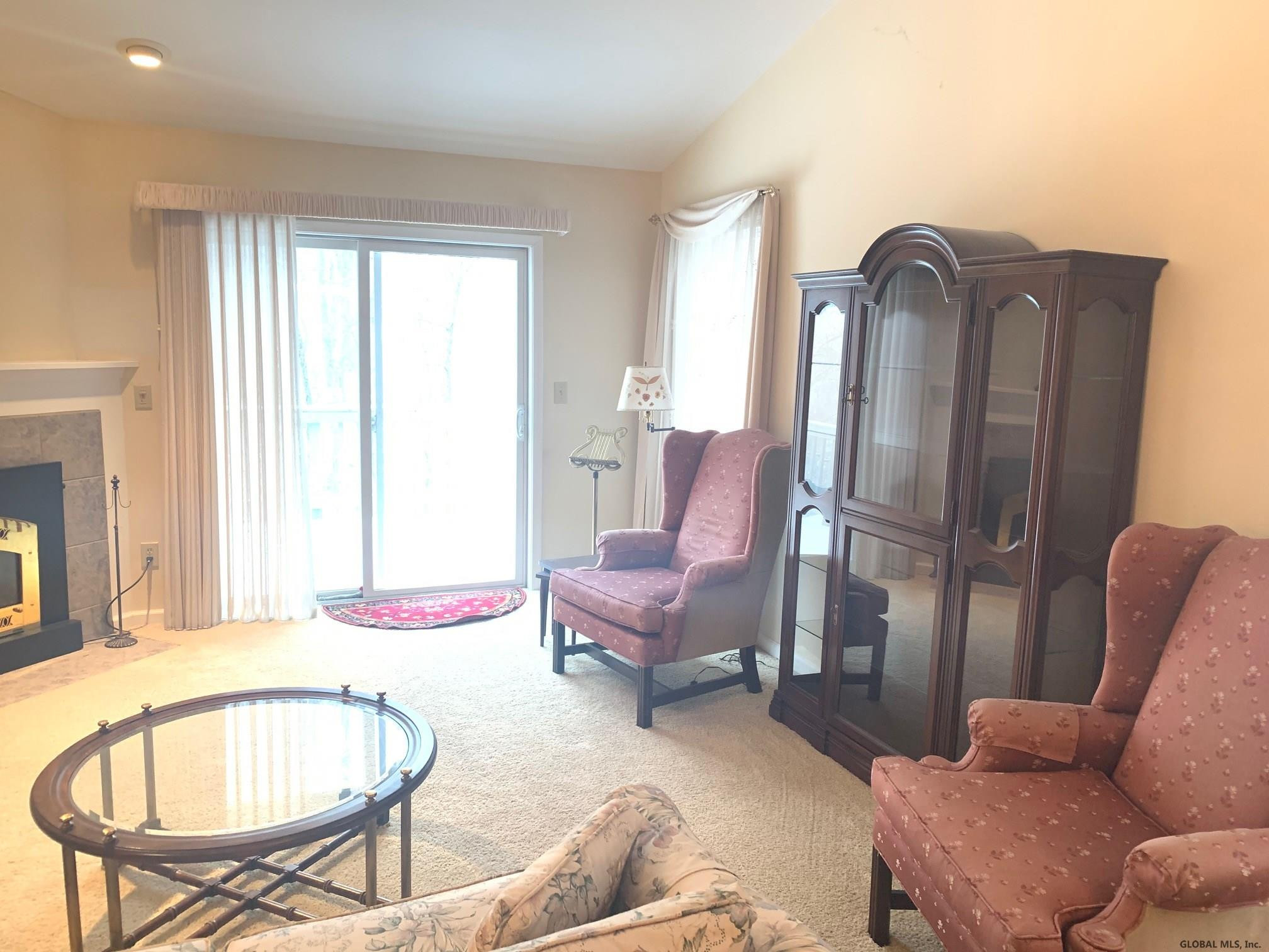 165 Harvard Road Colonie, NY 12189 - Photo 6 of 29 Photo 6
