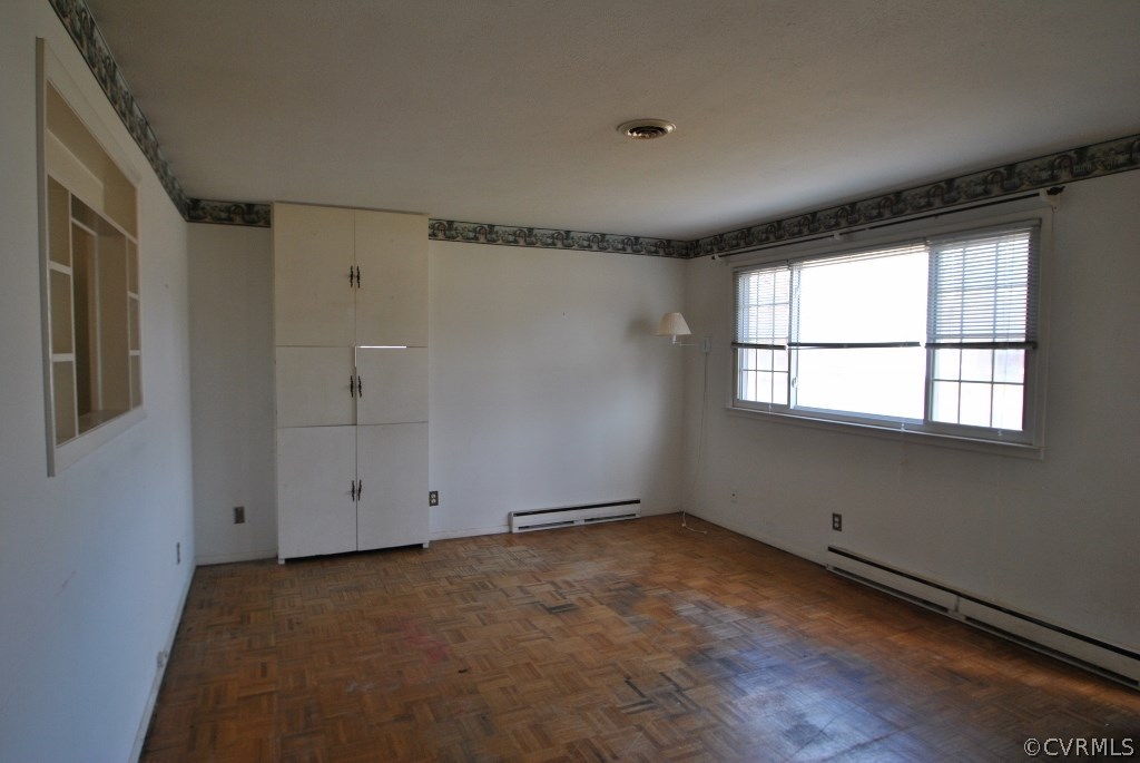 9812 Durango Road Henrico, VA 23228 - Photo 3 of 24 Gallery Image 3
