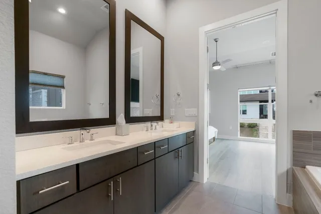 $3,400 | 6008 Florencia Lane, Austin, TX 78724