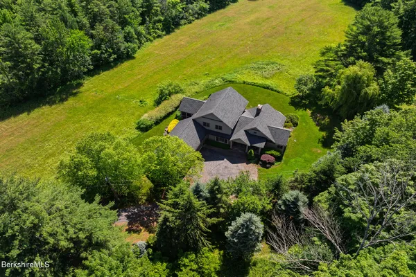 $3,400,000 | 36 Yale Hill Road, Stockbridge, MA 01262