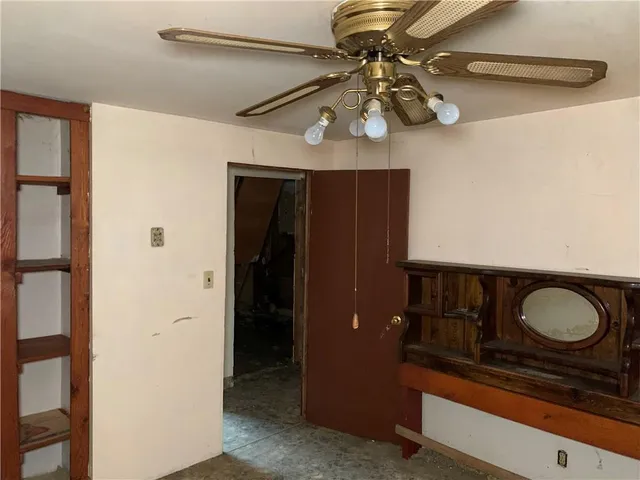 $14,999 | 302 Arcadia Road, Arcadia, PA 15712