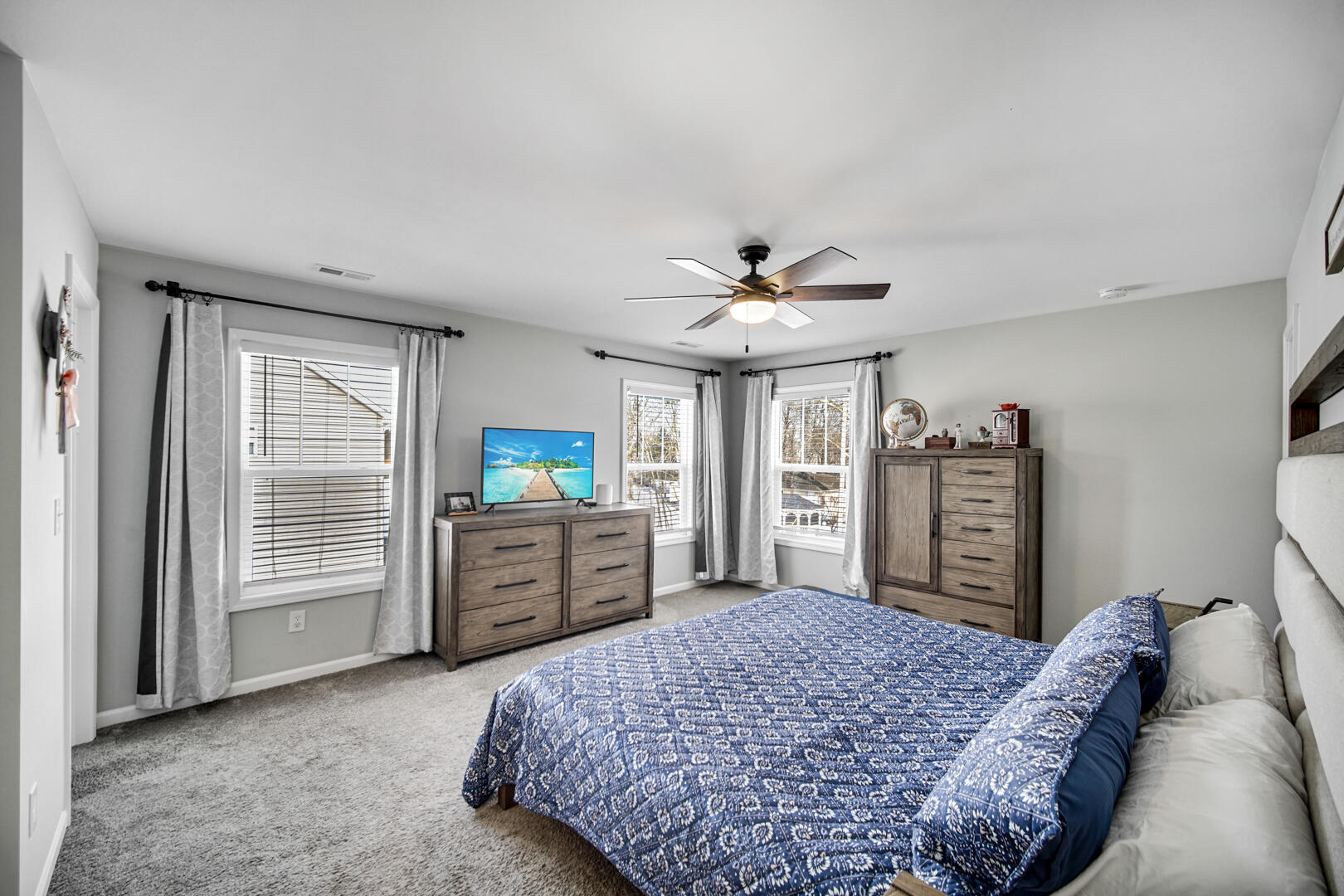 1761 Gurney Street Hobart, IN 46342 - Photo 13 of 21 1620x1080