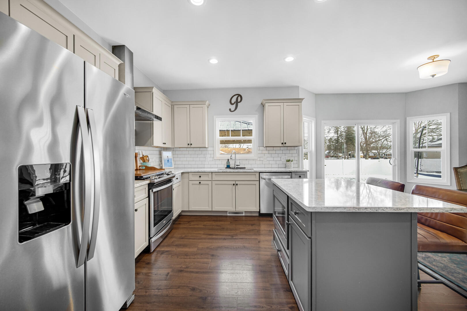 1761 Gurney Street Hobart, IN 46342 - Photo 7 of 21 1620x1080