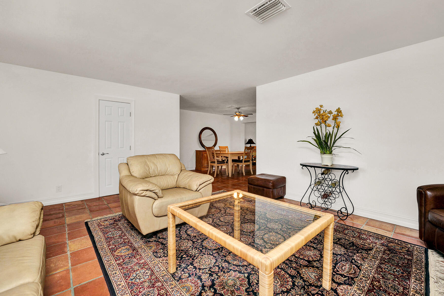 5385 Adams Road Delray Beach, FL 33484 - Photo 24 of 46 a living room with furniture