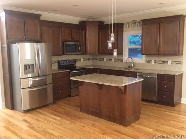 834 Whites Farm Road Statesville, NC 28625 - Photo 8 of 24 Gallery Image 8